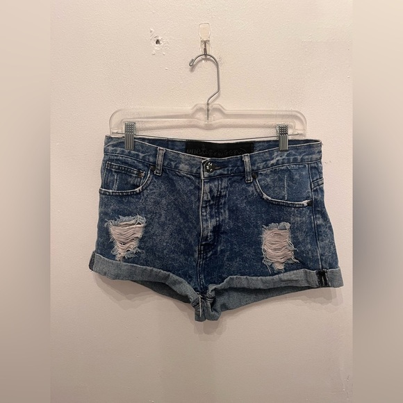 One Teaspoon Size 12/30 Cutoff Denim Shorts Distressed - Picture 1 of 4